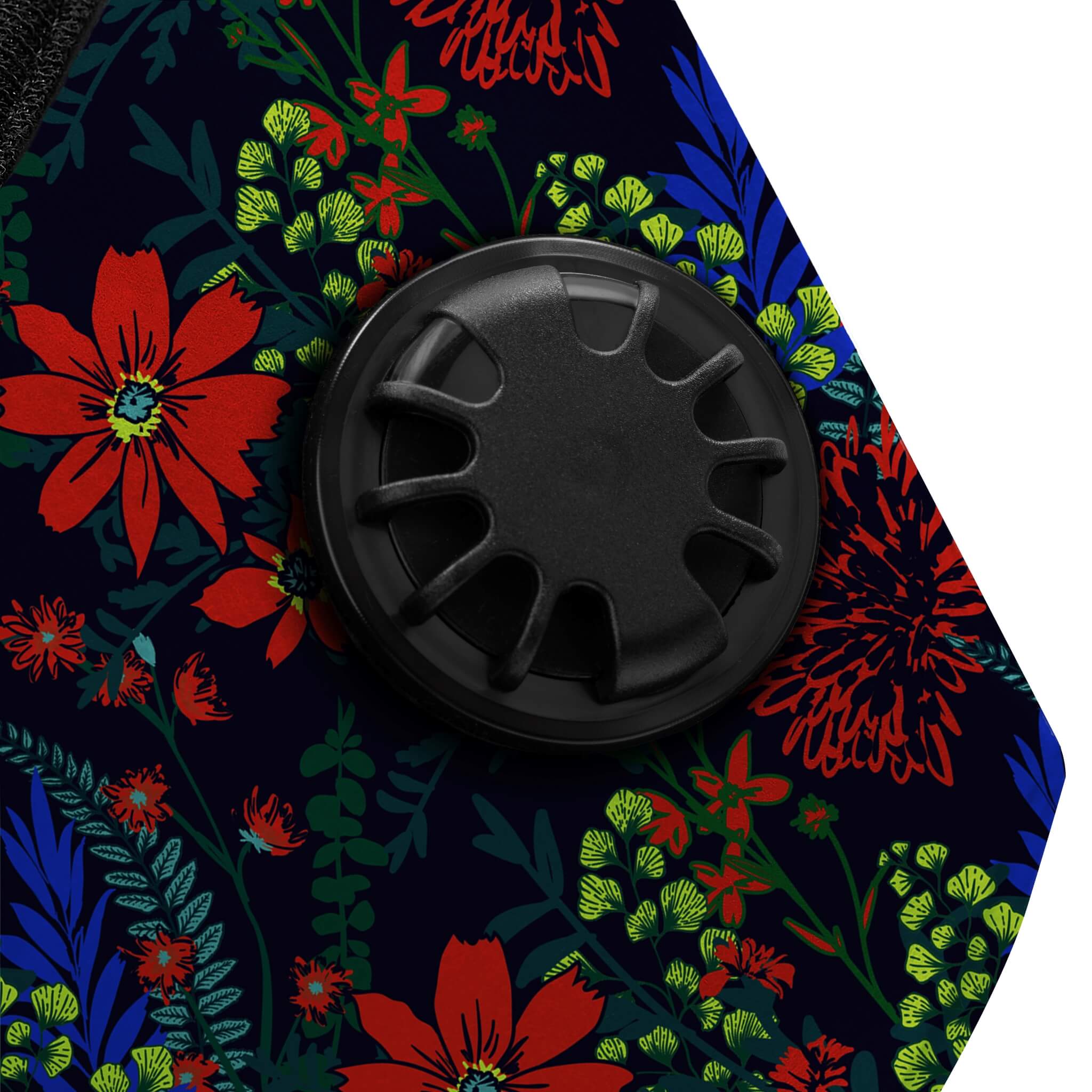 Close up image of the Valve on The Lindley Pro Face Mask