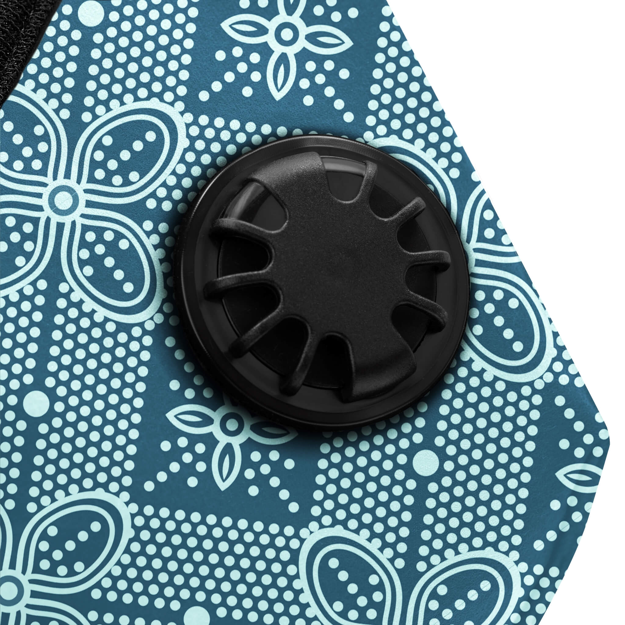 Close up image of the Valve on The Symons Pro Face Mask
