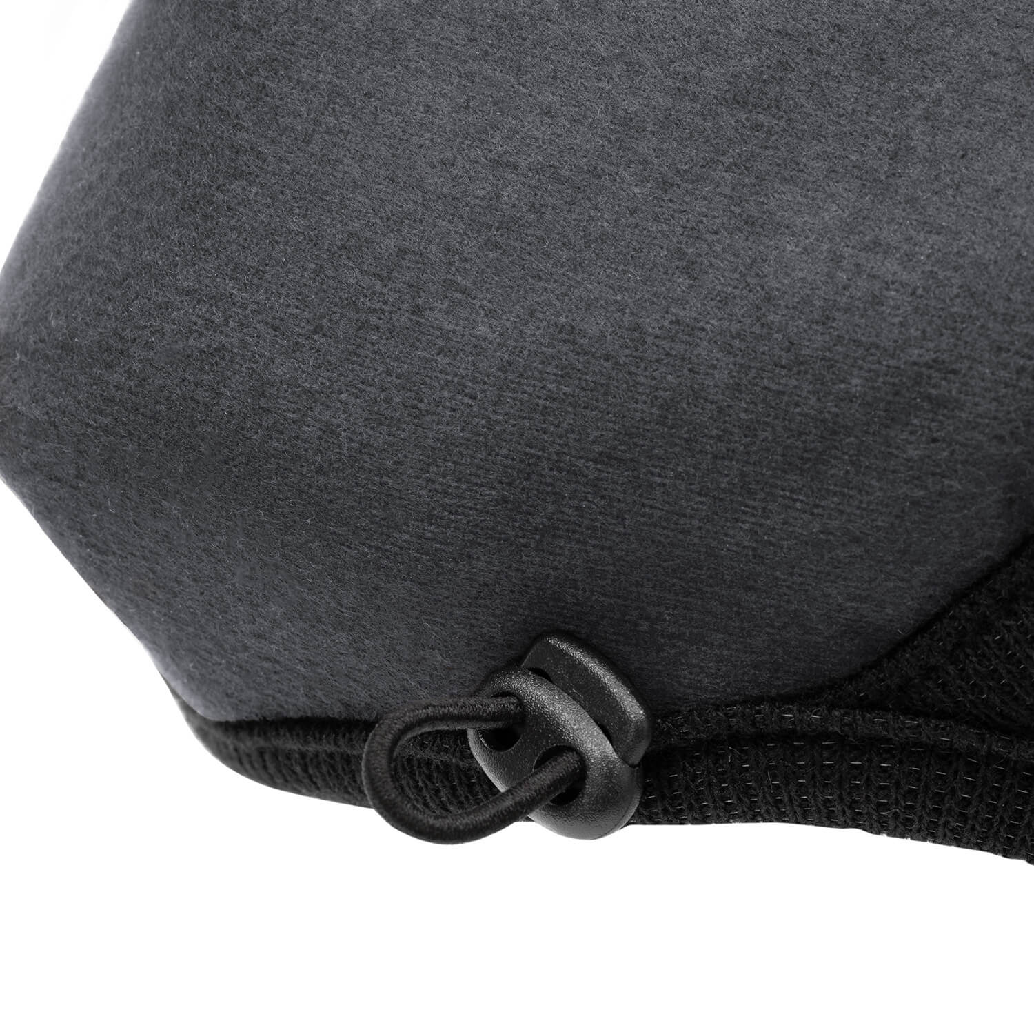 Close up image of the Toggle on The Dorian Pro Face Mask