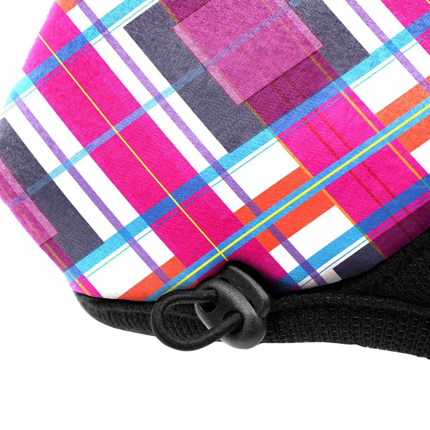 Close up image of the Toggle on The Lady Macbeth Pro Face Mask
