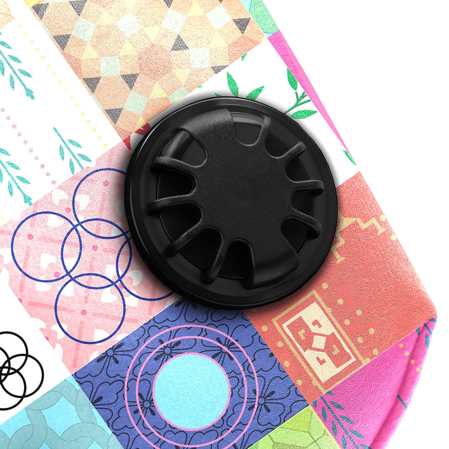 Close up image of the Valve on The Austen Pro Face Mask 